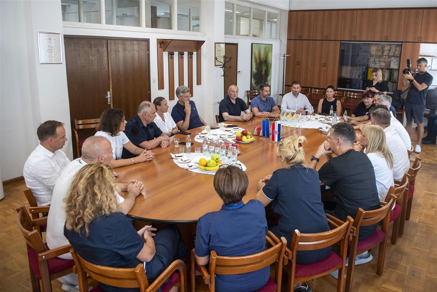 Zahvala djelatnicima KBC-a Split na brzom i predanom zbrinjavanju stradalih u omiškom požaru