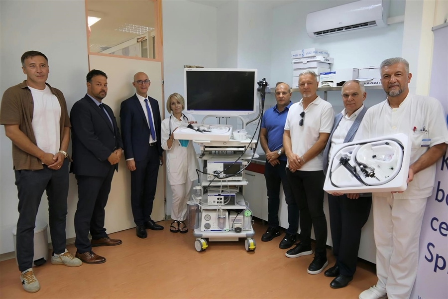 Klinici za pedijatriju KBC-a Split donirana nova endoskopska oprema