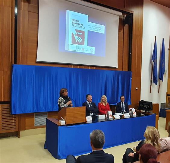 U KBC-u Split održana promocija sveučilišnog udžbenika "Hitna stanja u pedijatriji" i tečaja Avanced Paediatric Life Support