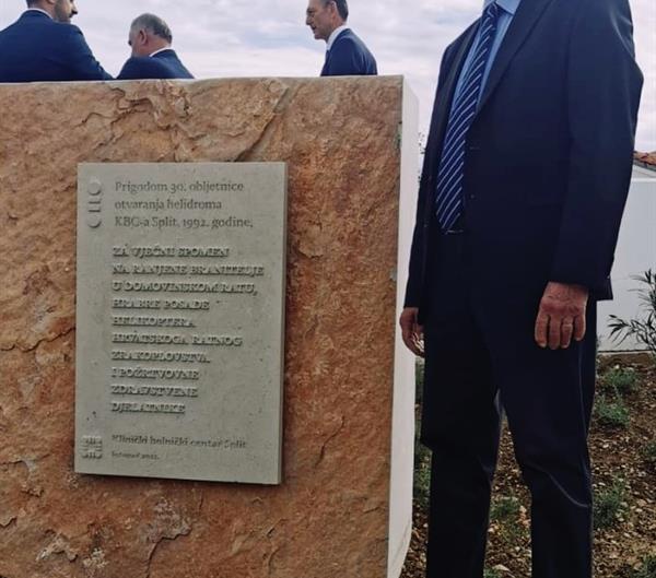 Otkrivena spomen-ploča povodom 30. godišnjice izgradnje helidroma KBC Split