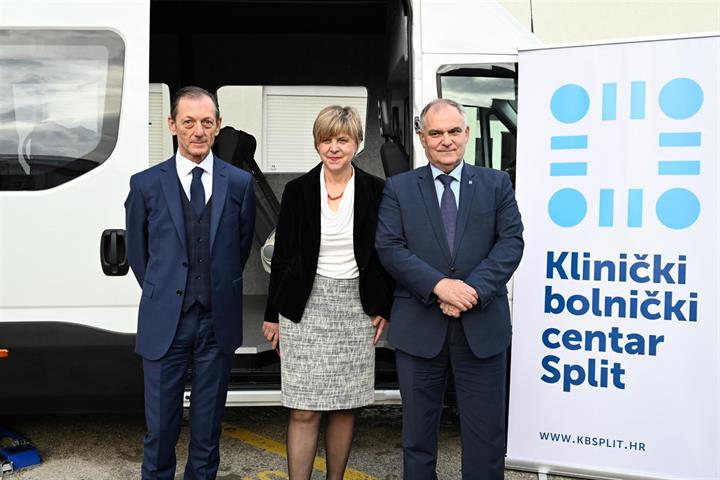 Novo vozilo za terenske akcije darivanja krvi