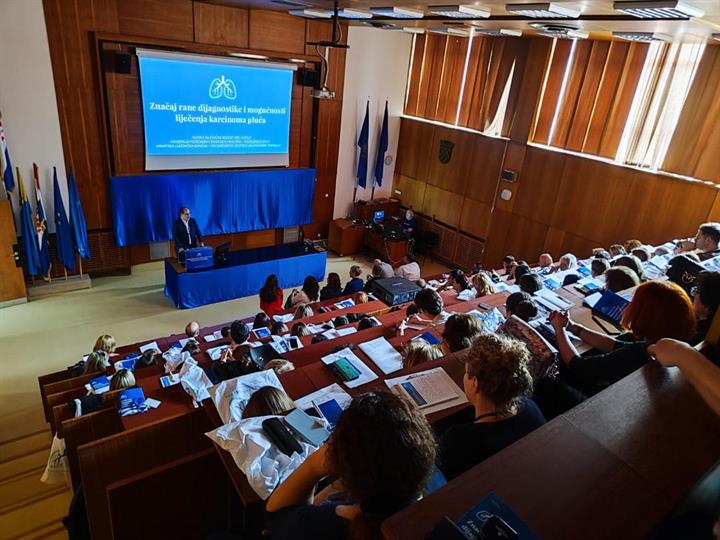 Održan I. tečaj o karcinomu pluća u Splitu
