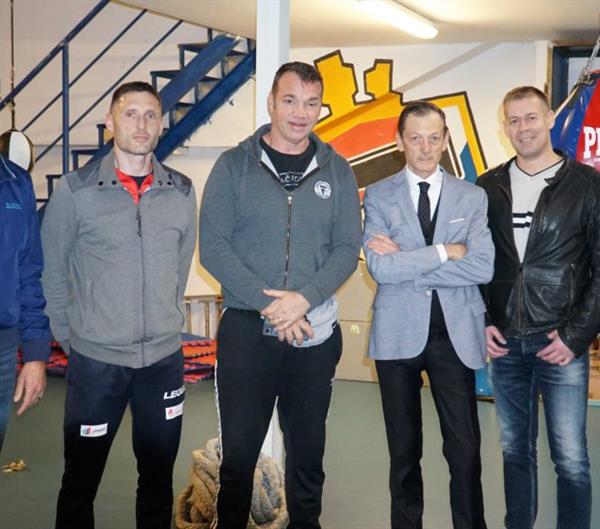 Velika humanitarna akcija "Boksači za KBC Split"