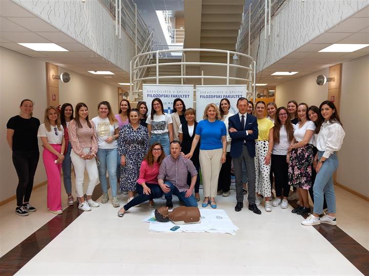 Suradnja KBC-a Split i Filozofskog fakulteta: Edukacija studenata o oživljavanju