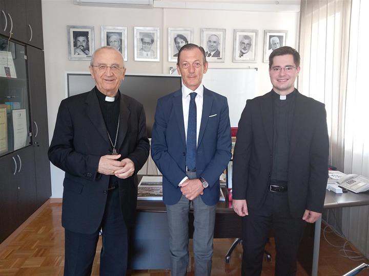 Posjet apostolskog upravitelja Splitsko-makarske nadbiskupije mons. Želimira Puljića