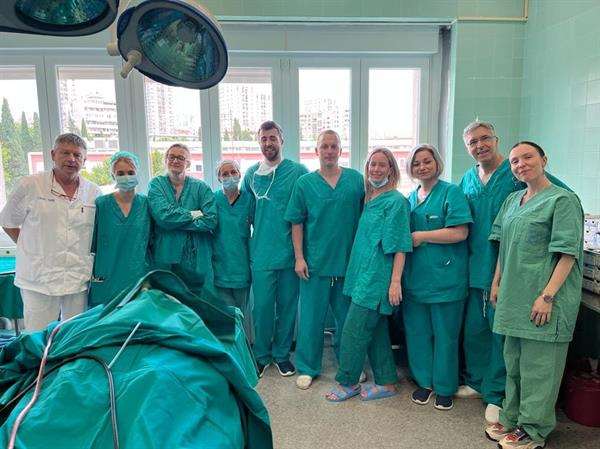 Prva autologna transplantacija matičnih stanica iz potkoljenice u čeljust Zavoda za maksilofacijalnu kirurgiju