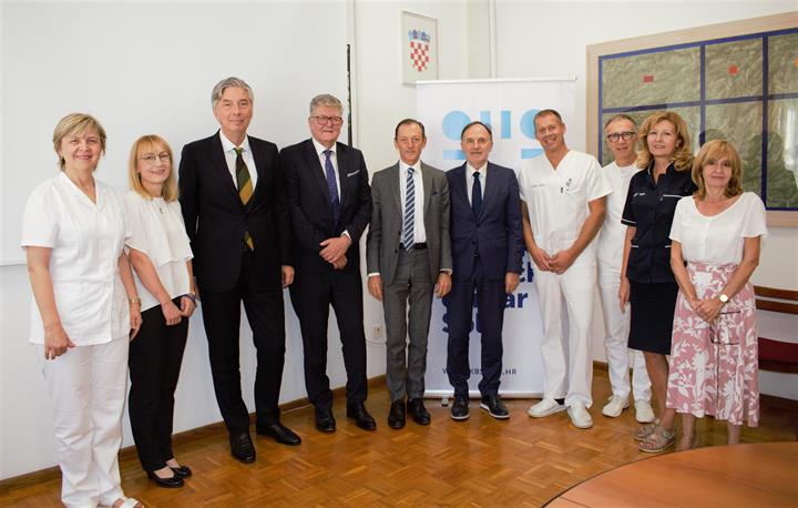 Korak do provođenja transplantacije bubrega: Potpisan Ugovor o suradnji s KBC-om Zagreb za provođenje edukacije djelatnika