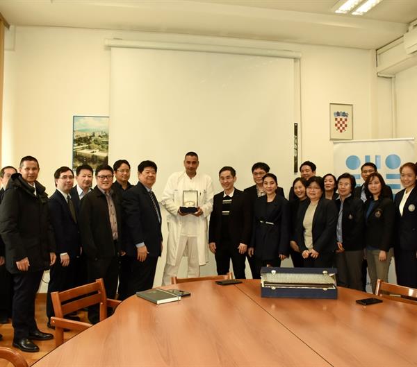 Liječnici s Tajlanda posjetili splitsku bolnicu