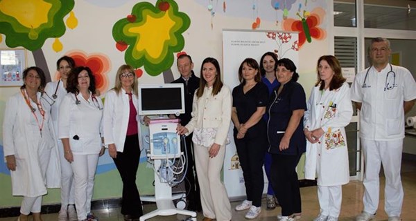 Klinici za dječje bolesti doniran neonatalni ventilator