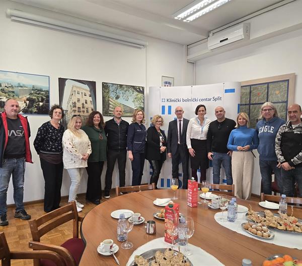 Blagdansko druženje bolničke uprave i predstavnika medija