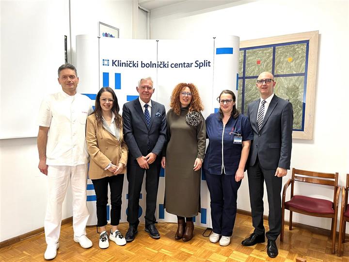 Liga protiv raka Korčula-Pelješac-Lastovo-Mljet donirala Klinici za urologiju endoskopski stol i semirigidni ureterorenoskop