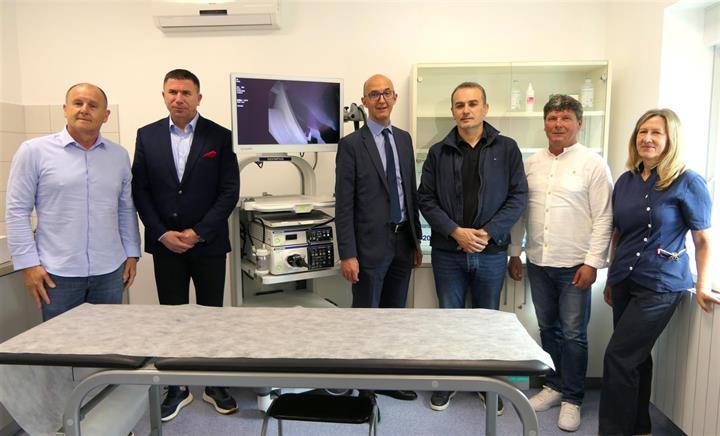 Donacija uređaja za gastroenterološke preglede podružnici u Zagvozdu