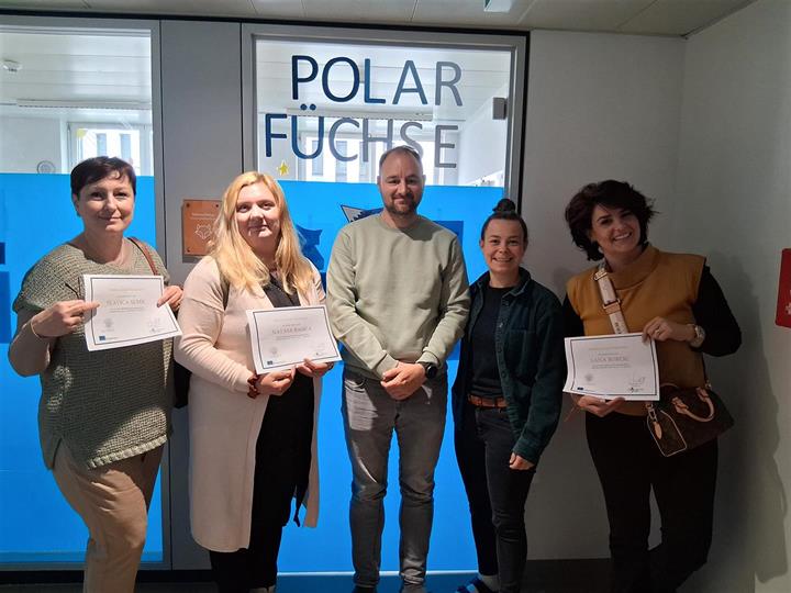 Dio nastavnika Škole u bolnici u posjetu školi bolnici grada Beča