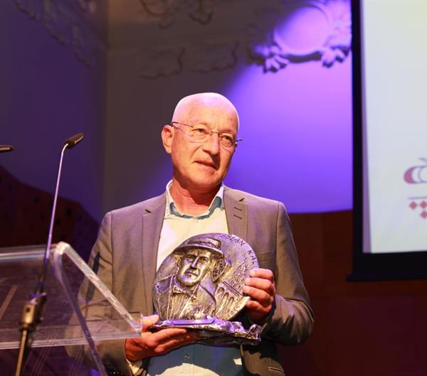 Liječnik KBC-a Split prof. dr. sc. Fabijan Čukelj dobitnik najvećeg priznanja splitskog sporta